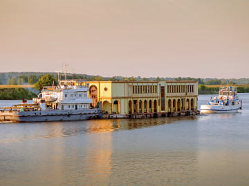 Буксир-толкач т/х 